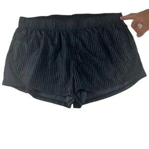 Athletic Works Shorts Lined Black Gray Stripped Women's Size XL